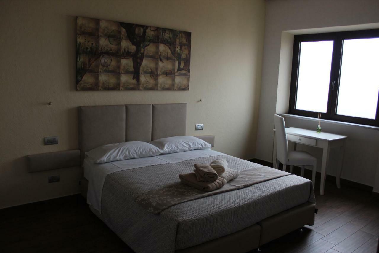 B&B Il Portico Orgosolo Buitenkant foto